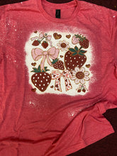 Load image into Gallery viewer, Strawberry Summer
