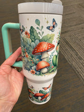 Load image into Gallery viewer, Frog 40oz tumbler
