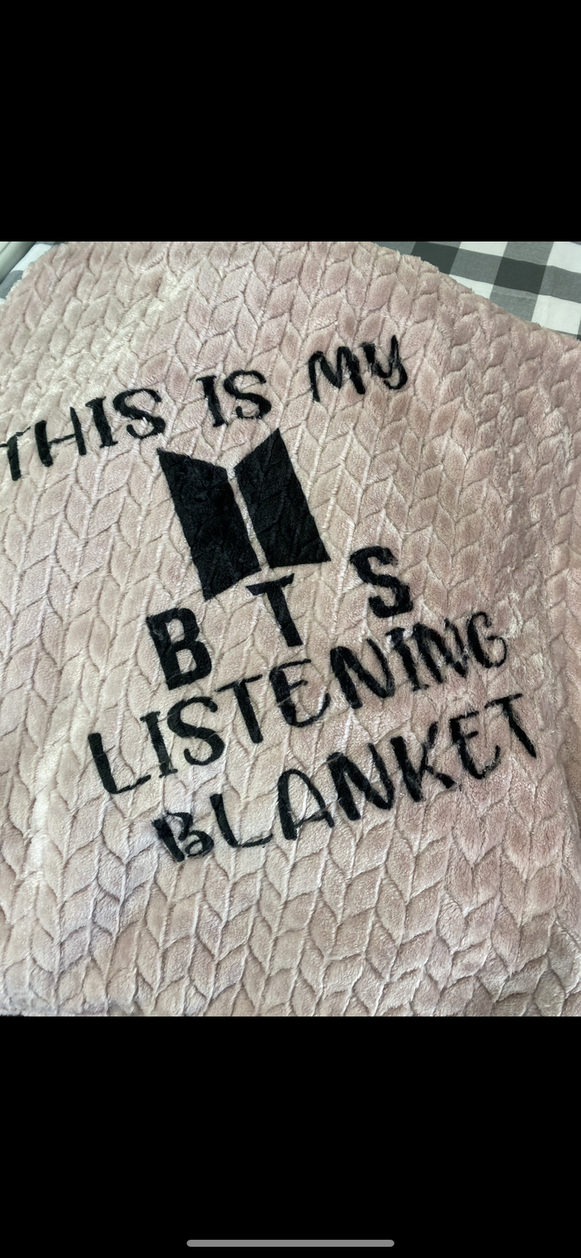 BTS blanket