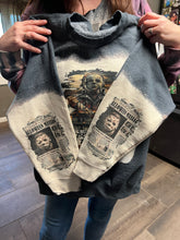 Load image into Gallery viewer, Michael horror sweatshirt
